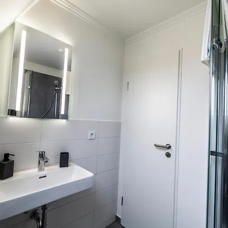 Apartment Hoekis-zimmervermietung 3